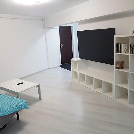 Rengo Residence Targoviste Luaran gambar