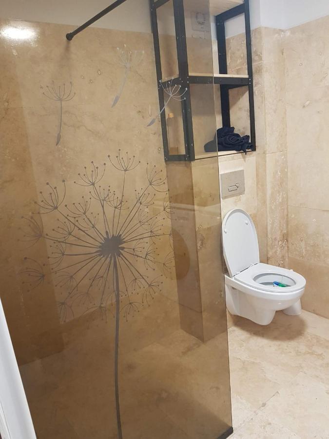 Rengo Residence Targoviste Luaran gambar