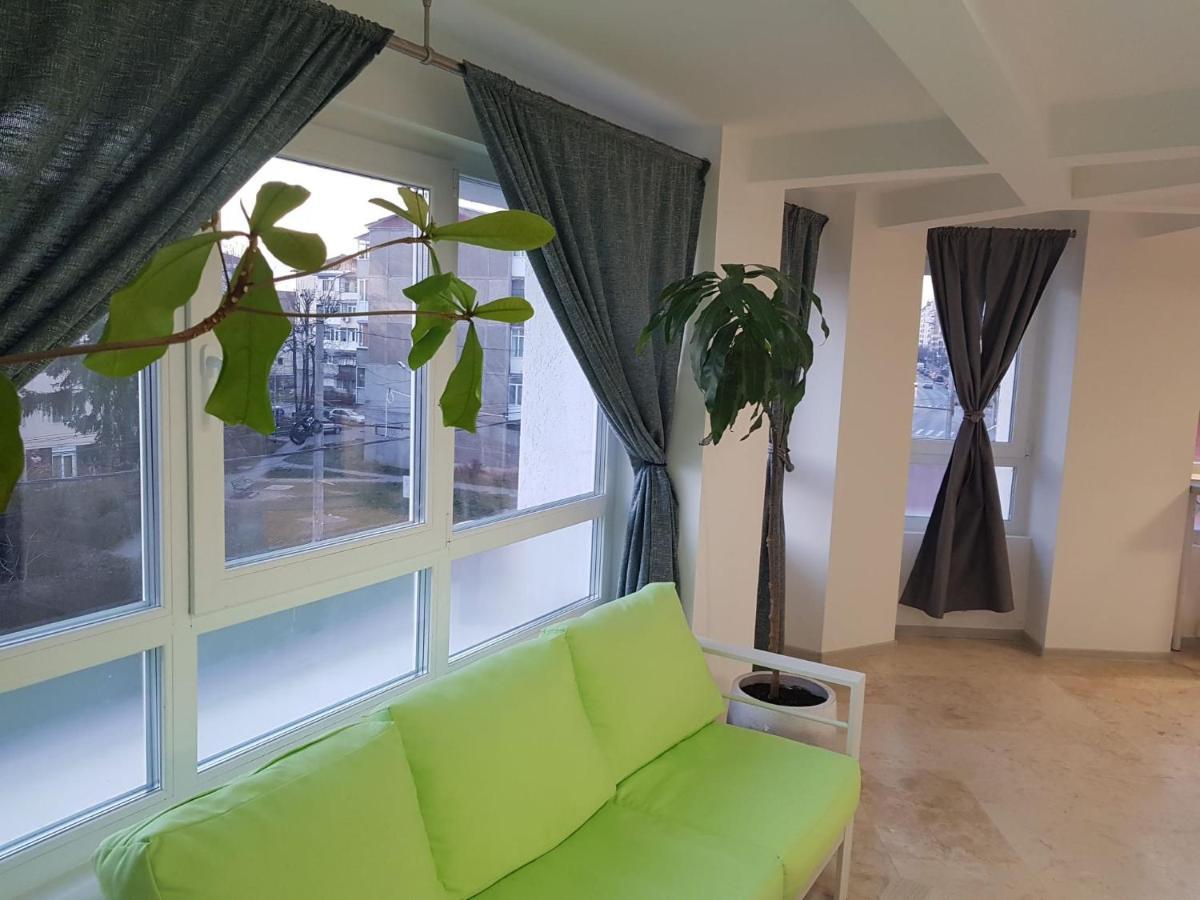 Rengo Residence Targoviste Luaran gambar